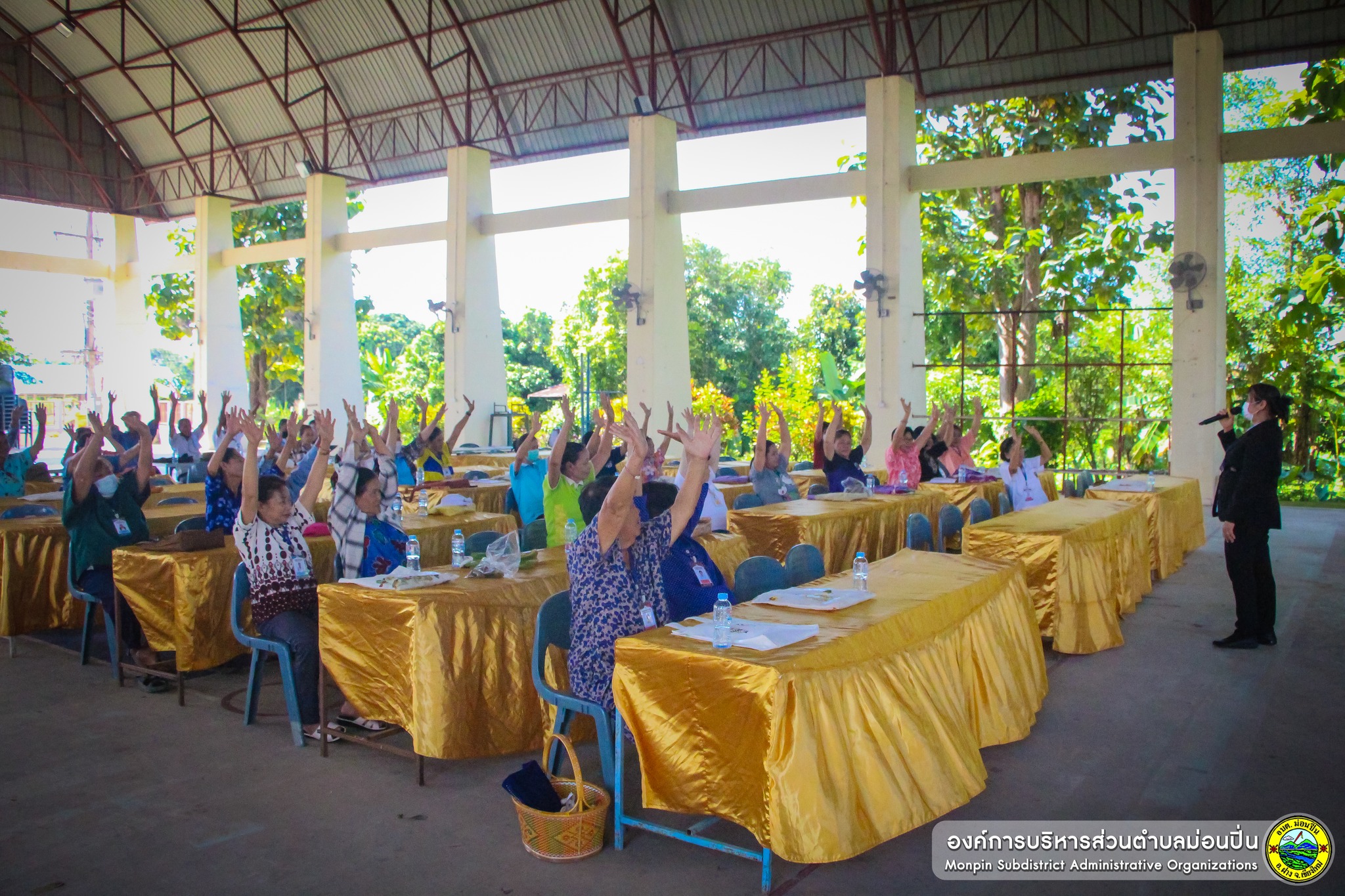 โครงการอบรมส่งเสริมสุขภาพผู้สูงอายุและกิจกรรมการทำลูกประคบ ประจำปีงบประมาณ 2566
