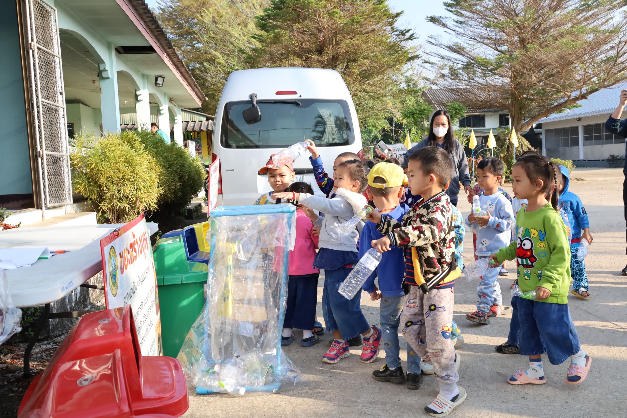 โครงการ อบต.ม่อนปิ่น พบประชาชน ประจำปี 2567 ( วันที่ 4 )