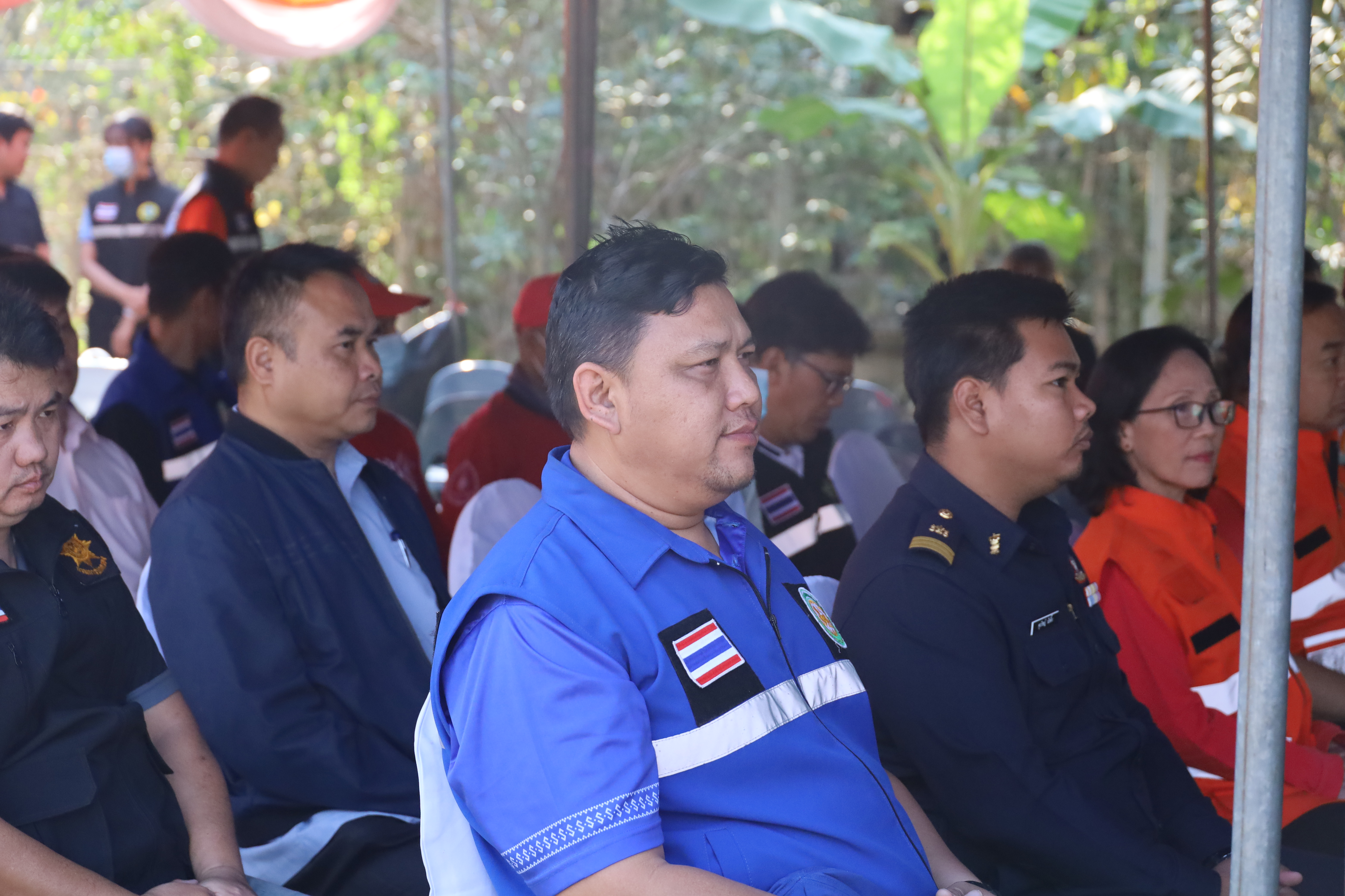 พิธีเปิดโครงการฯ พร้อมทั้งร่วมลงนาม ในบันทึกข้อตกลงความร่วมมือ (MOU) ป้องกันควบคุมไฟป่าและหมอกควัน ประจำปี ๒๕๖๗ ณ บ้านม่วงชุม หมู่ที่10 ตำบลม่อนปิ่น