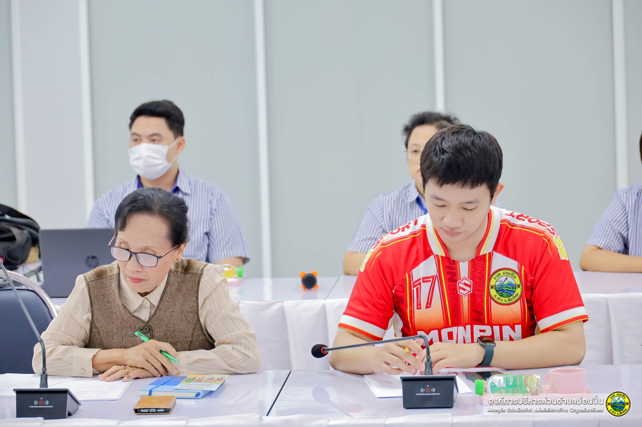  ประชุมอาสาสมัครป้องกันภัยฝ่ายพลเรือน อปพร.ตำบลม่อนปิ่น ครั้งที่ 1