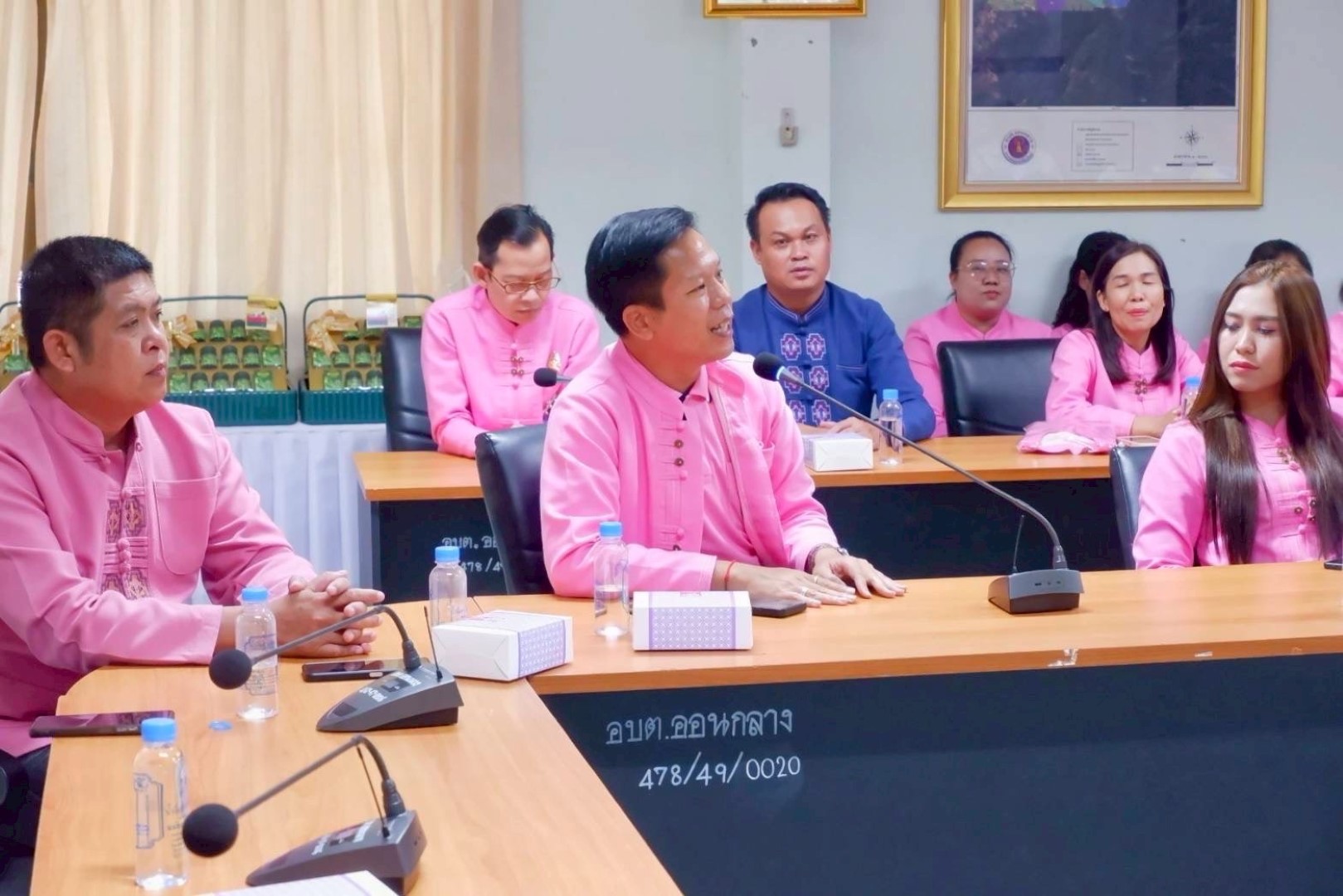  ร่วมส่งพนักงานส่วนตำบลโอกาสโอนย้ายไปดำรงตำแหน่ง ณ อบต.ออนกลาง