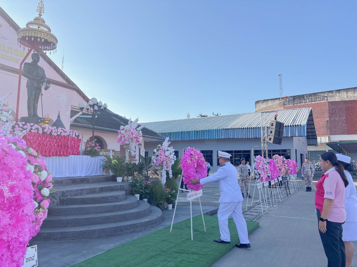  พิธีวางพวงมาลาถวายราชสักการะ เนื่องในวันปิยมหาราช ประจำปี 2568