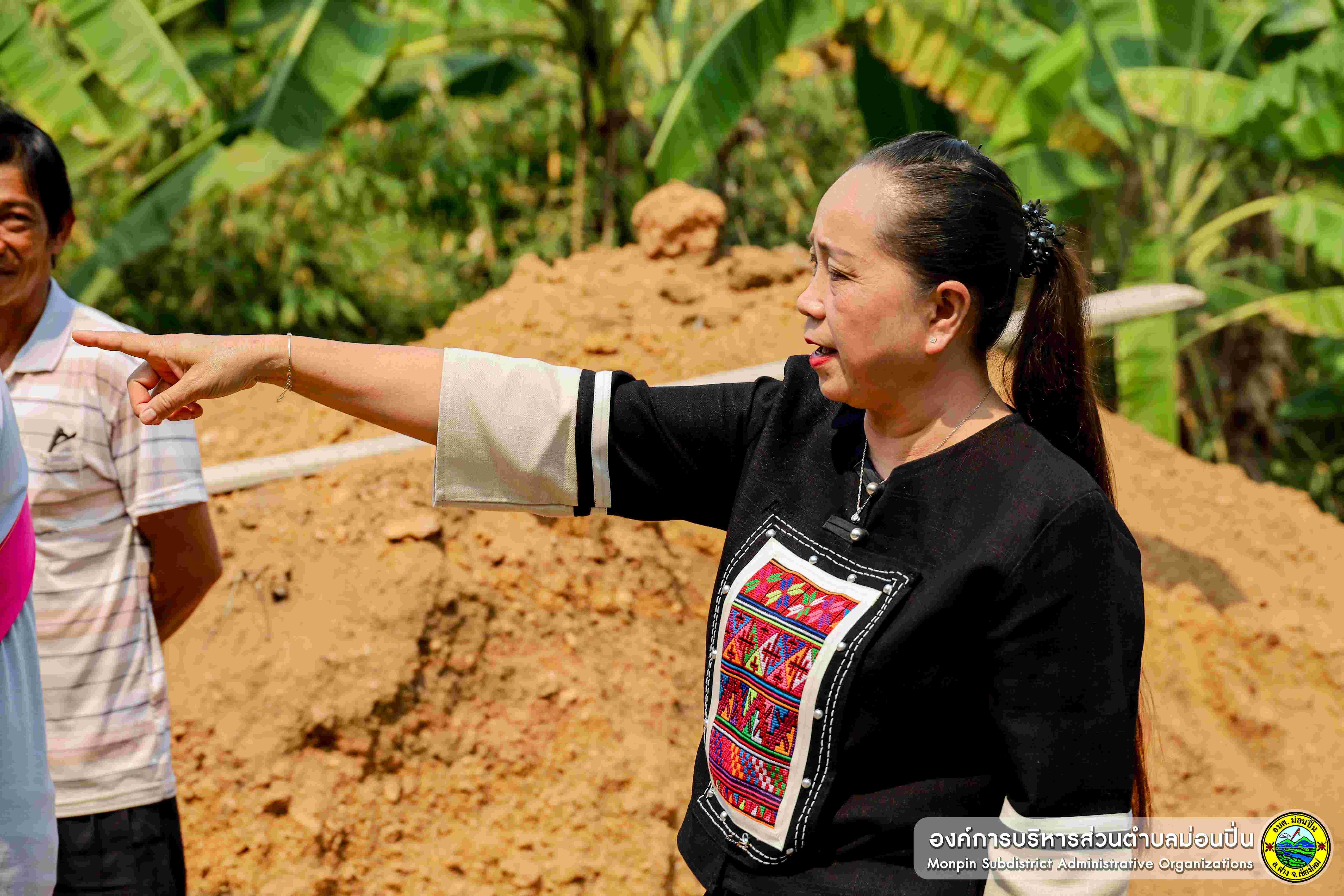  ลงพื้นที่ติดตามโครงการก่อสร้าง เมรุเผาศพ หย่อมบ้านห้วยจะนุ