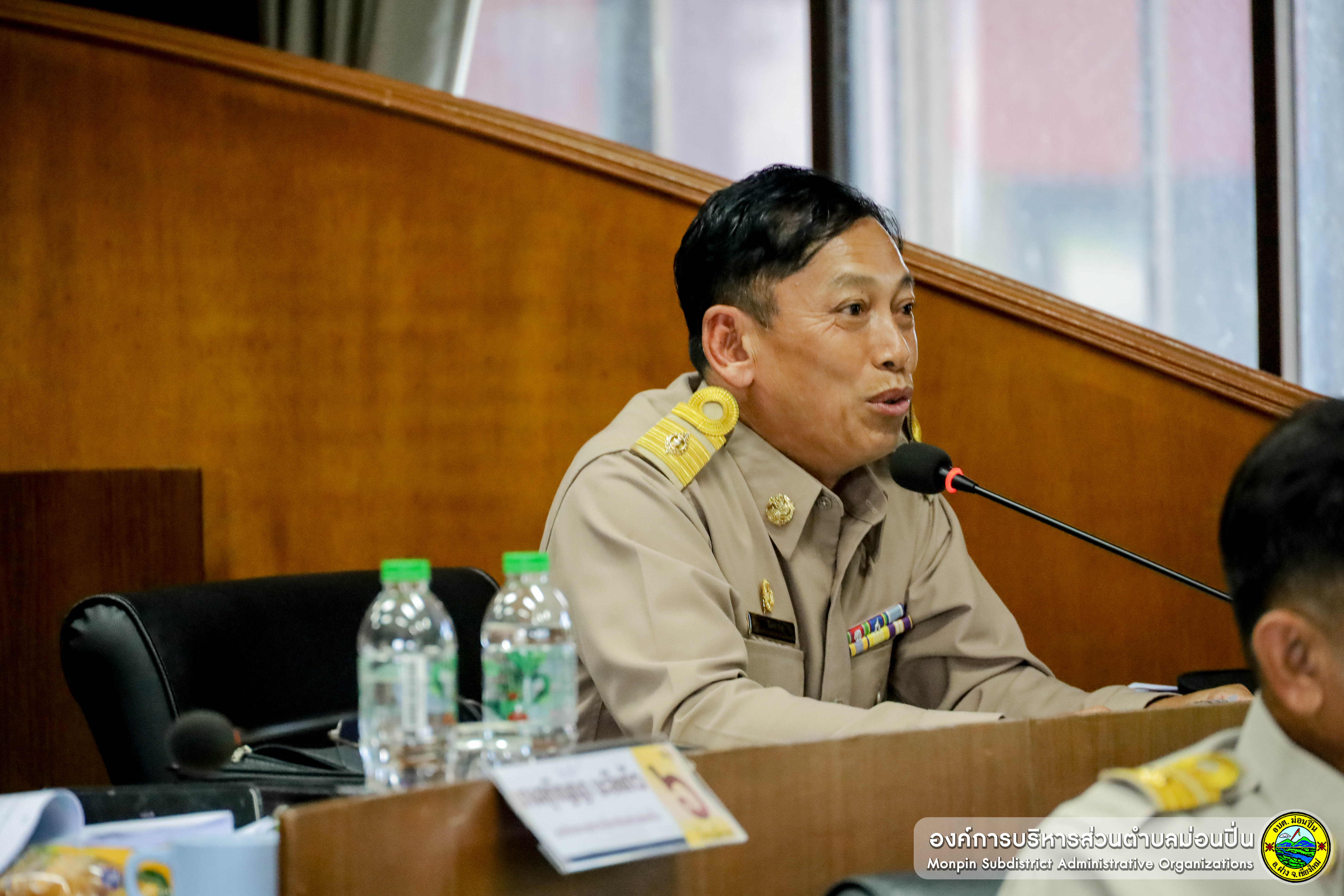 ภาพประกอบ  ประชุมสภาองค์การบริหารส่วนตำบลม่อนปิ่น สมัยสามัญที่ 3 ครั้งที่ 1