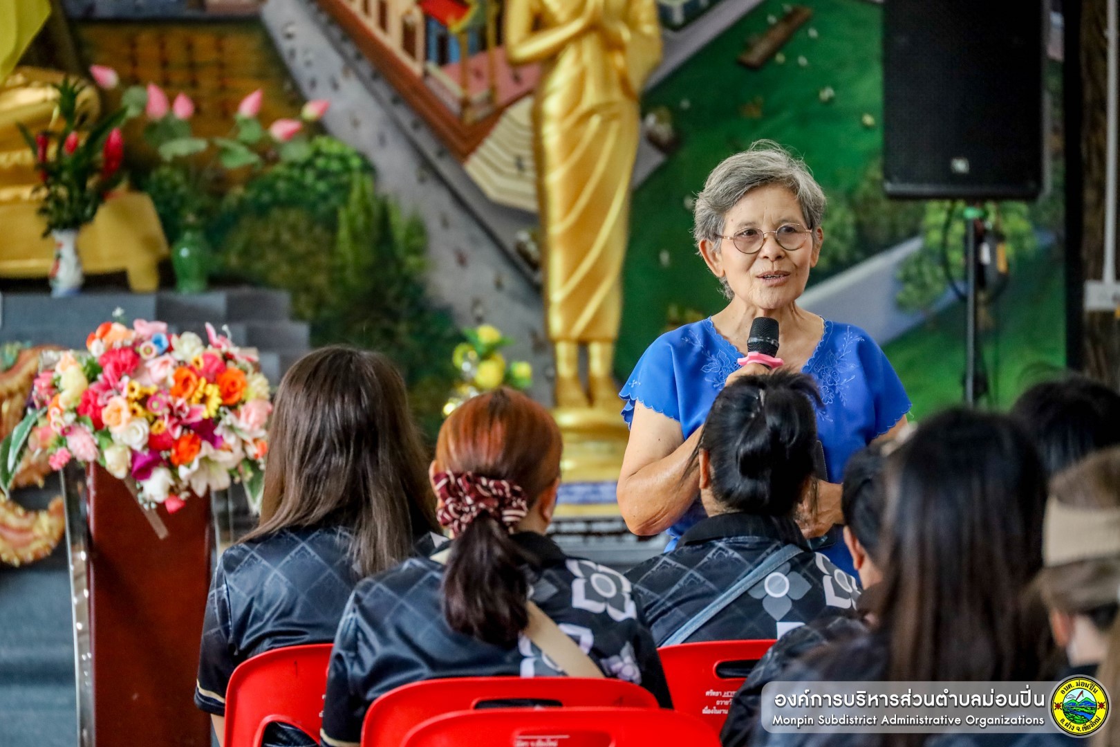 ภาพประกอบ  โครงการอบรมเพิ่มศักยภาพคณะกรรมการสตรีตำบลม่อนปิ่น