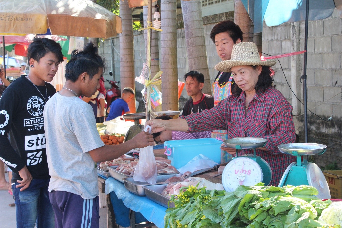 ภาพประกอบ ตลาดประชารัฐ เพื่อชุมชนบ้านม่อนปิ่น หมู่ 3